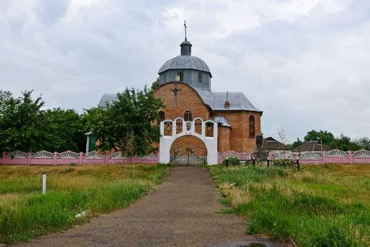 Святые источники села Искровка